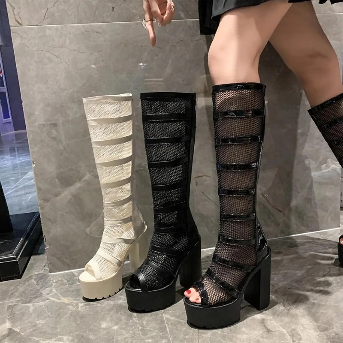 2023 Scarpe di marca per le donne Zip Tacchi alti da donna Estate traspirante Piattaforma Tacchi alti Punta aperta Punta tonda S