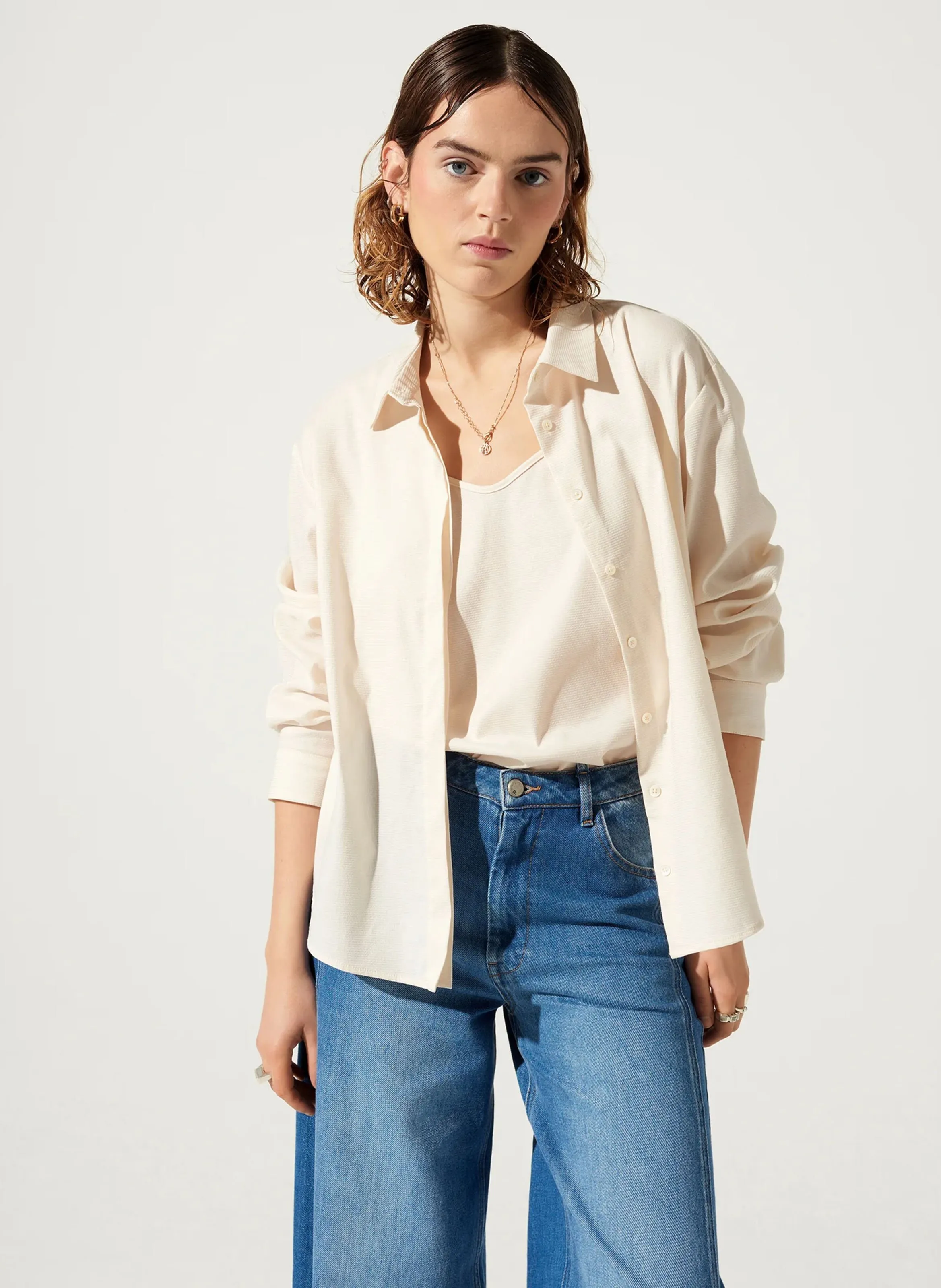  ACOTE   JANE - Camicia diritta in misto cotone goffrato | Bianco