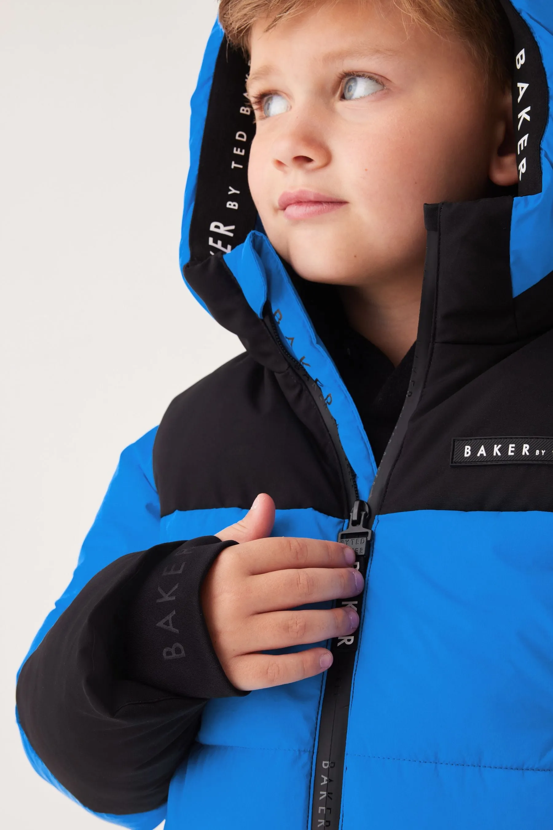 Baker by Ted Baker Antipioggia Cappotto Imbottito Colourblock    