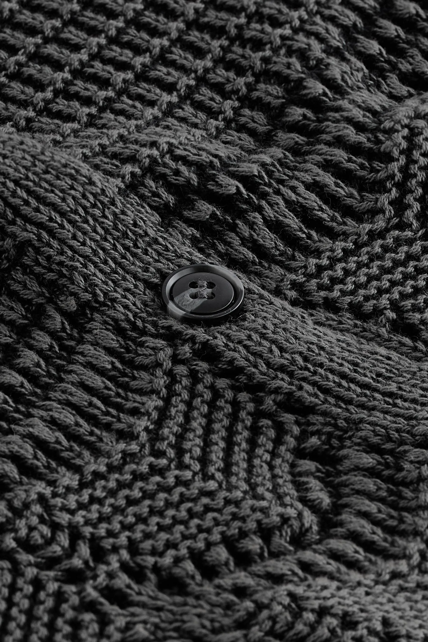 Gilet all'uncinetto con bottoni sul davanti
